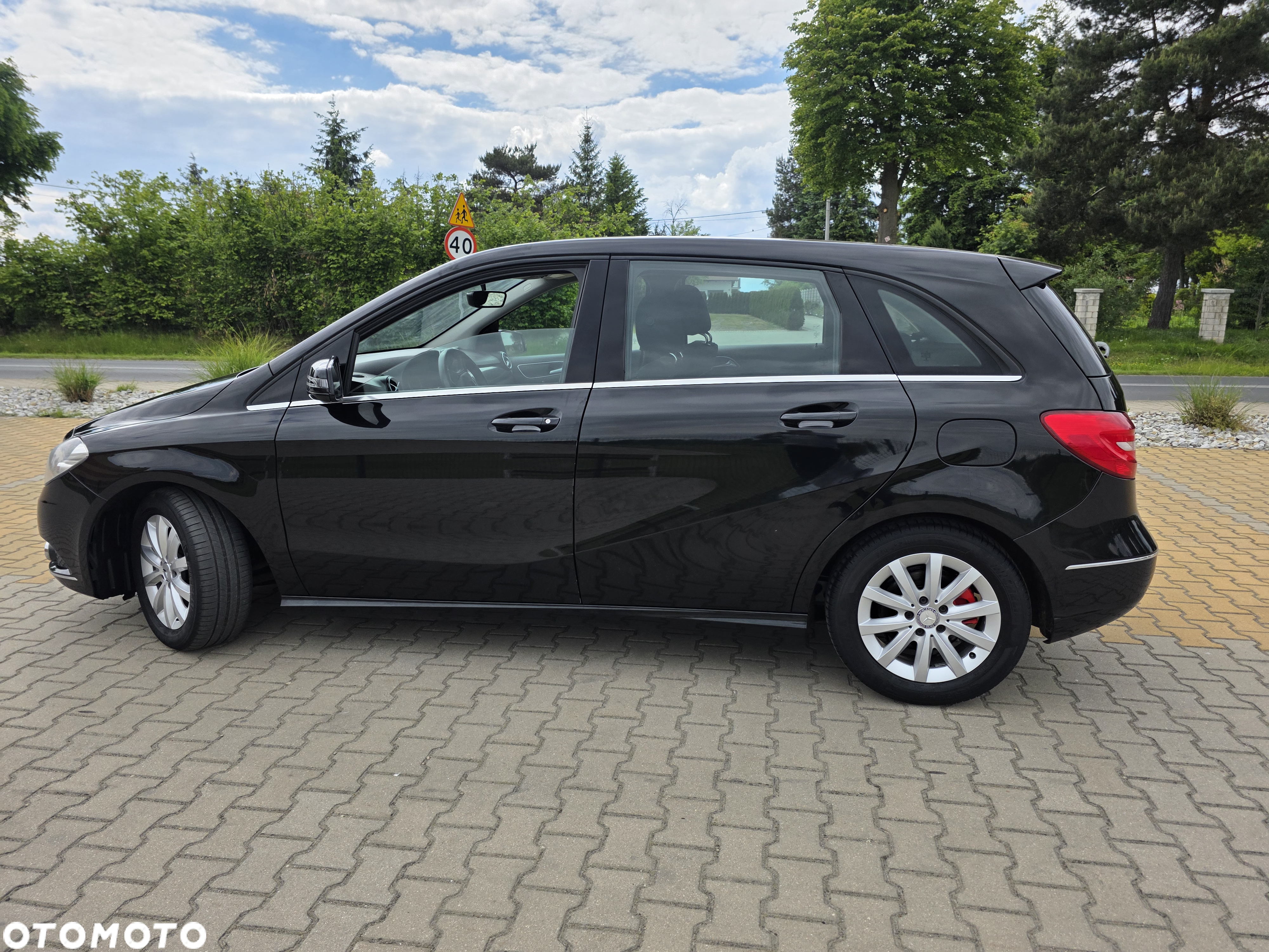 Mercedes-Benz Klasa B 180 (CDI) d - 10