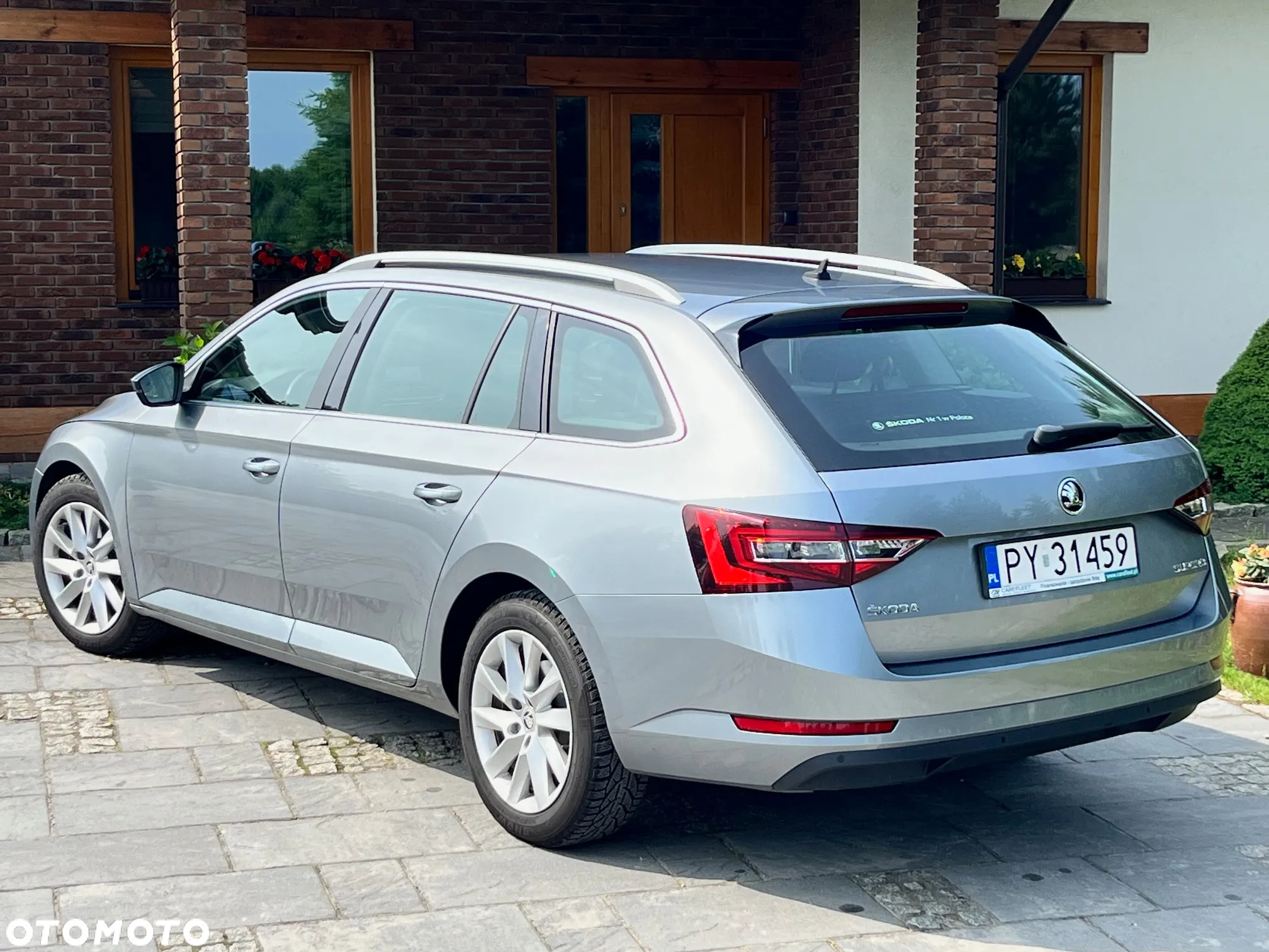 Skoda Superb 2.0 TDI Style DSG - 10
