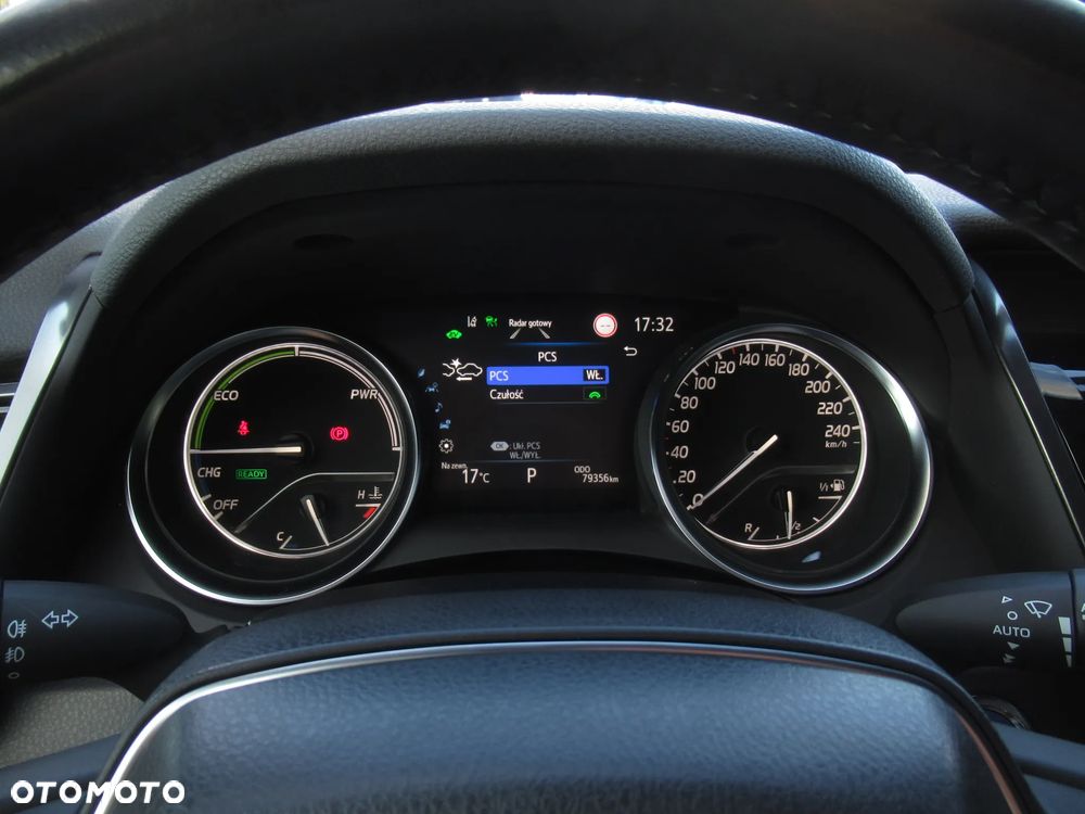 Toyota Camry 2.5 Hybrid Prestige CVT - 33