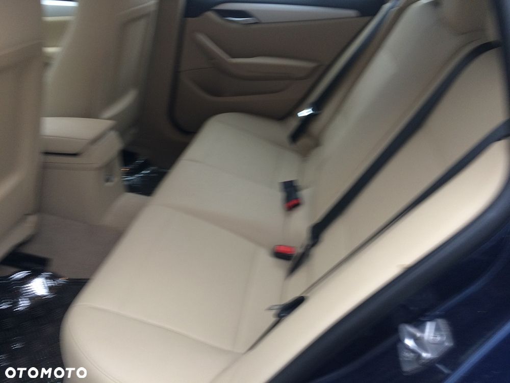 BMW X1 xDrive20i xLine - 8