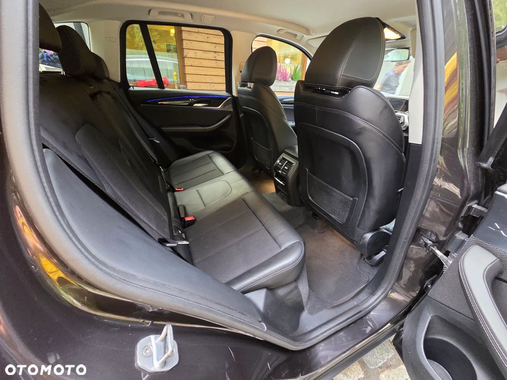 BMW X3 - 24