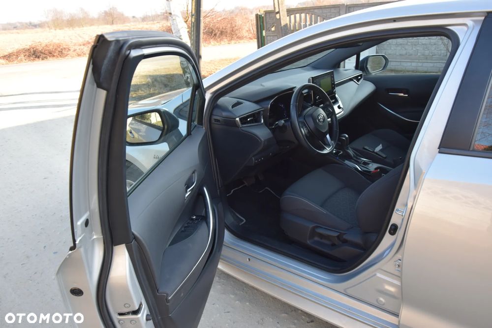 Toyota Corolla 1.8 Business Edition - 13