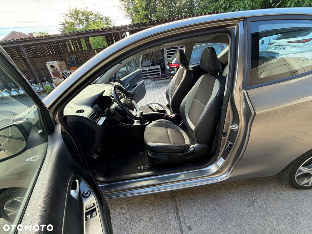 Kia Picanto - 15