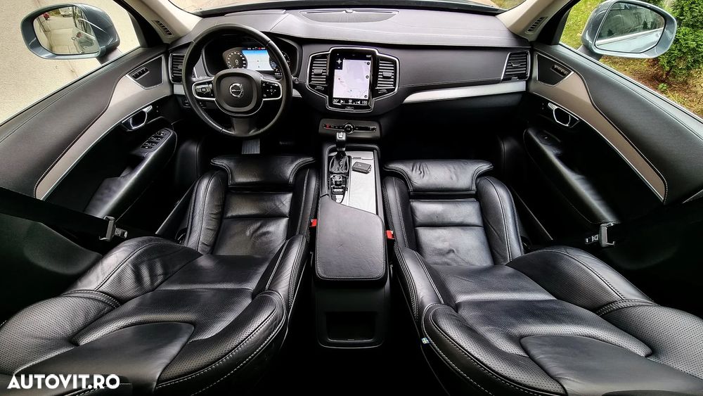 Volvo XC 90 D5 AWD Geartronic Inscription - 33