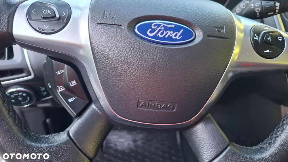 Ford Focus 1.0 EcoBoost Trend - 14