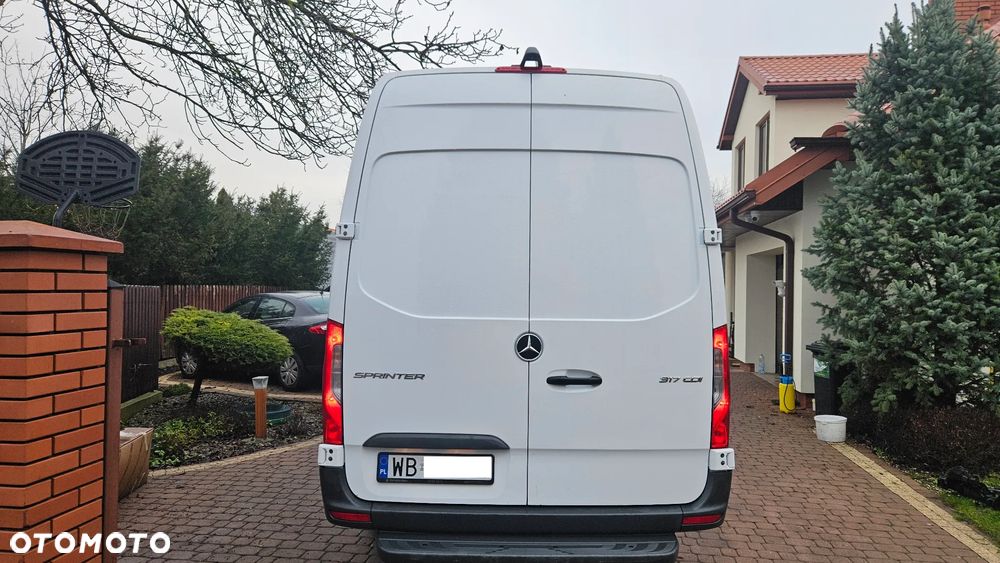 Mercedes-Benz sprinter - 7