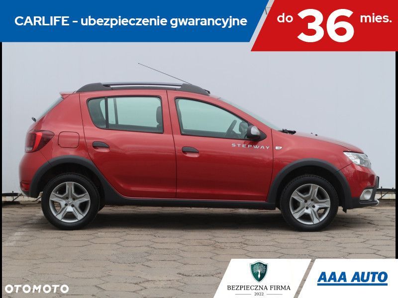 Dacia Sandero - 8