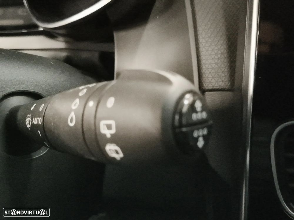 Renault Clio Sport Tourer 0.9 TCE GT Line - 23