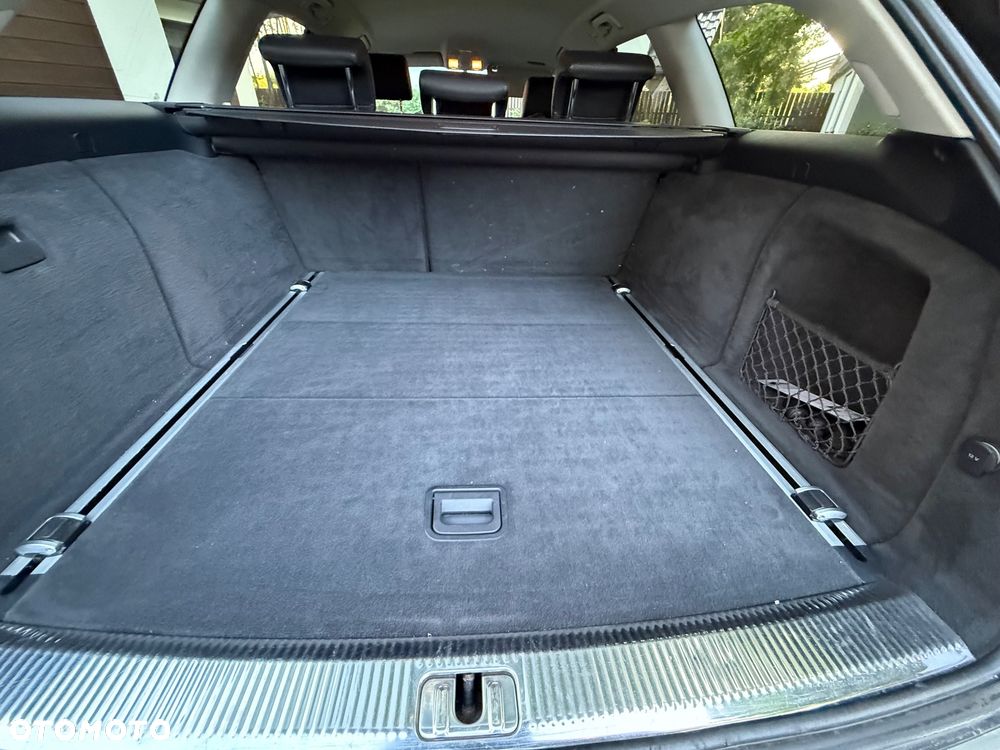 Audi A6 Allroad - 11