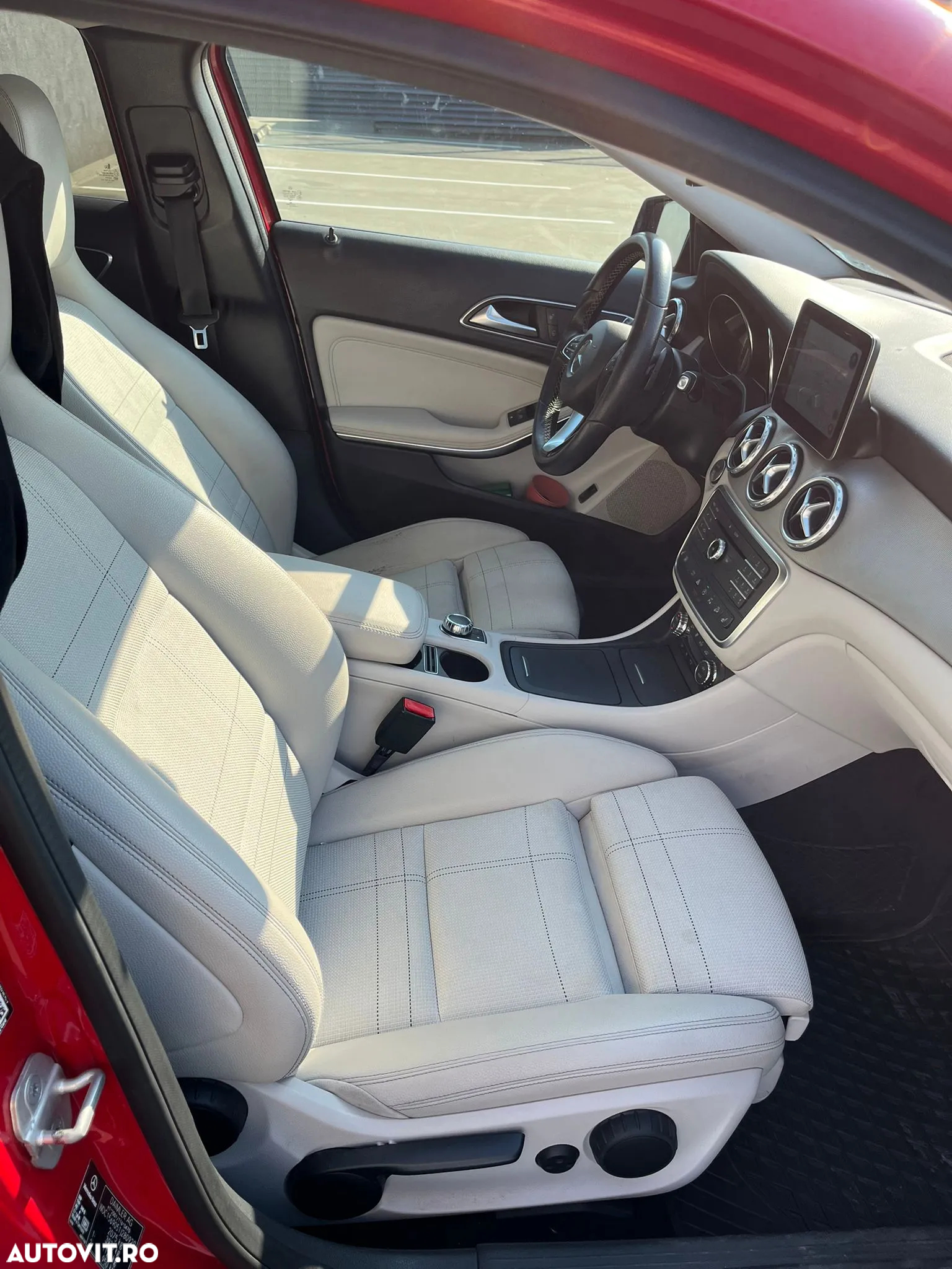 Mercedes-Benz GLA 220 d 4MATIC Aut. - 14