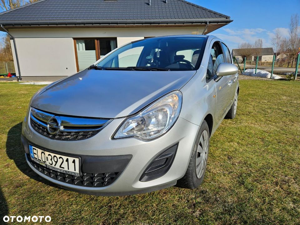 Opel Corsa 1.4 16V Enjoy - 1