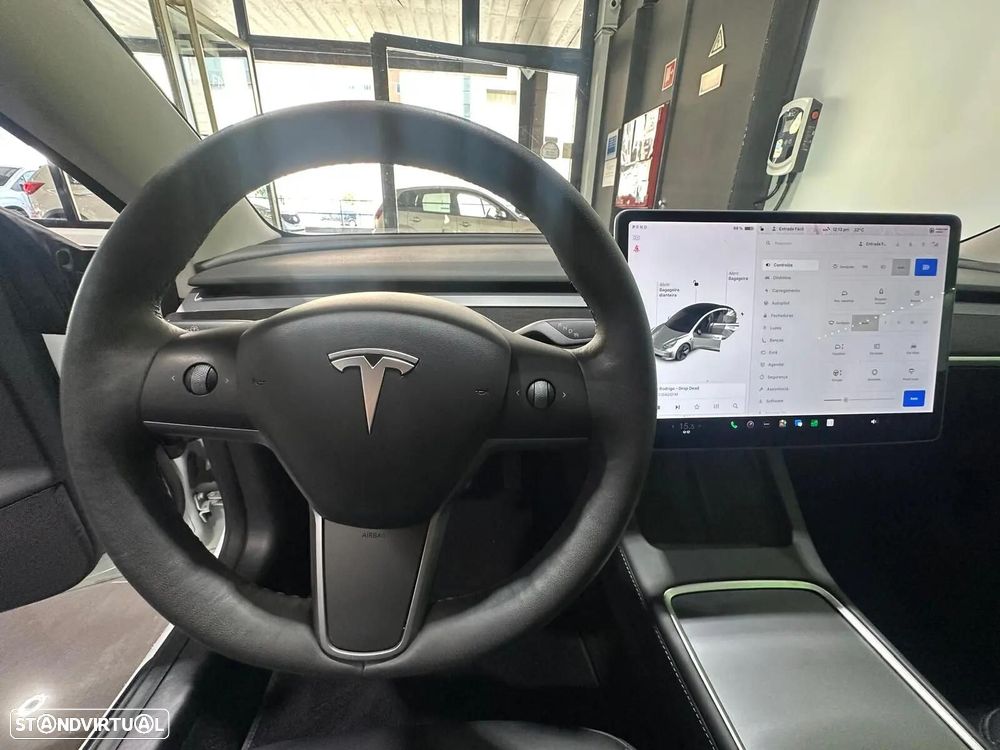 Tesla Model 3 Standard Range Plus RWD - 40
