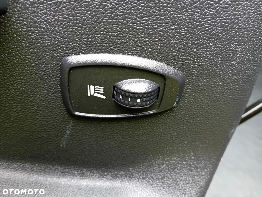 Renault Scenic 1.6 16V 110 LIMITED - 23
