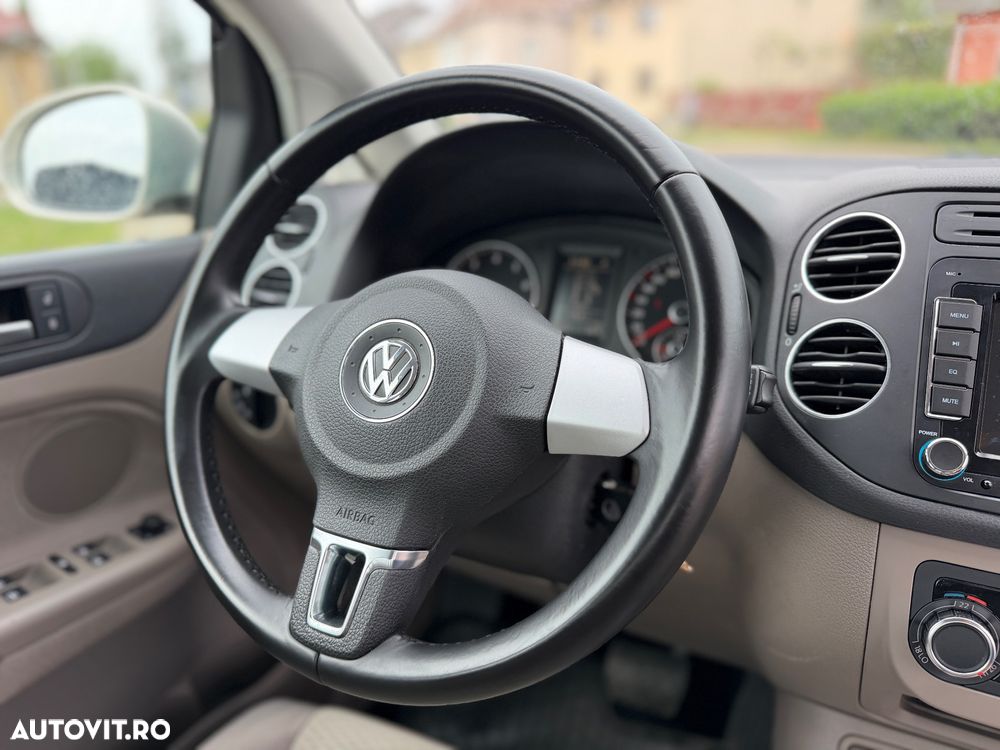 Volkswagen Golf Plus 1.4 TSI DSG Team - 23