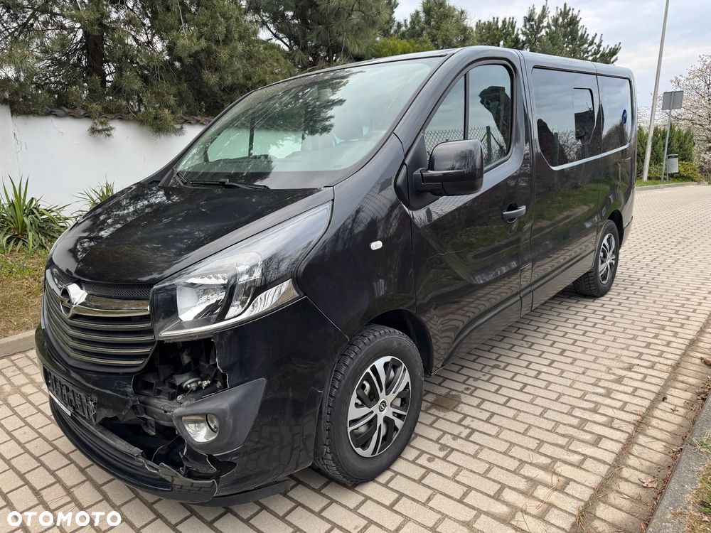 Opel Vivaro - 8