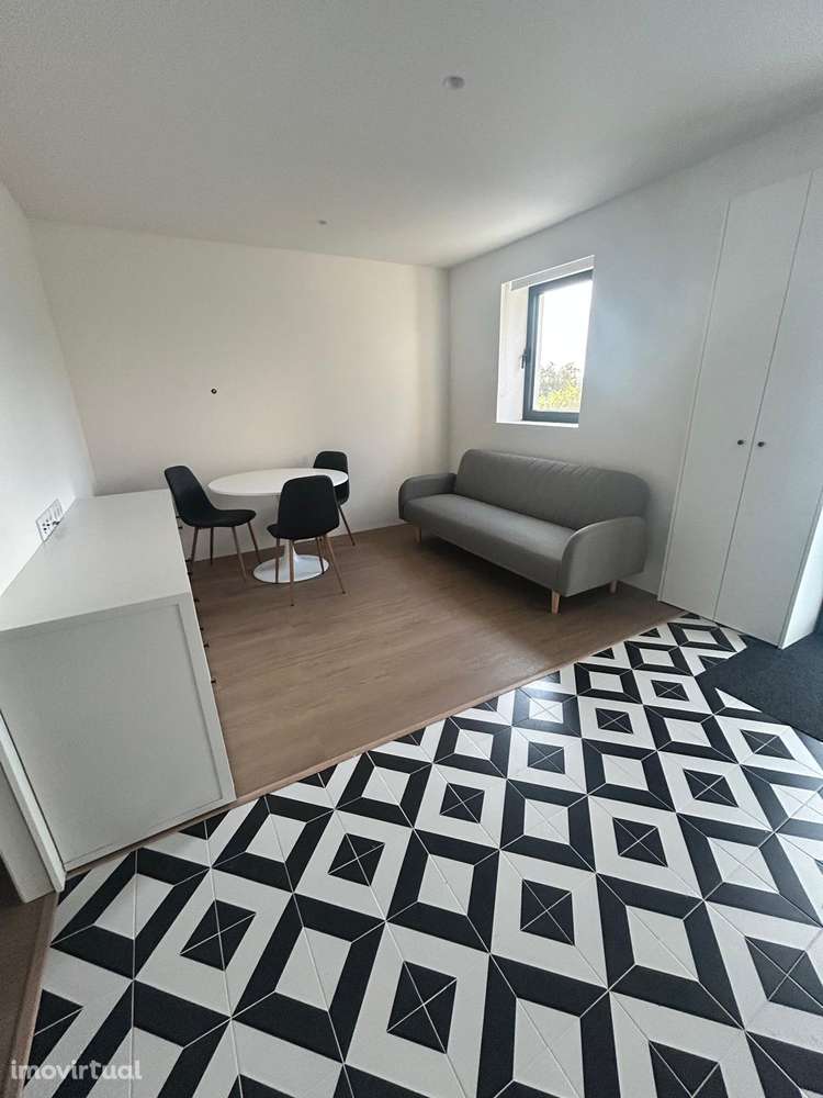 T0 Novo de Qualidade Superior | Totalmente Equipado - Grande imagem: 4/14