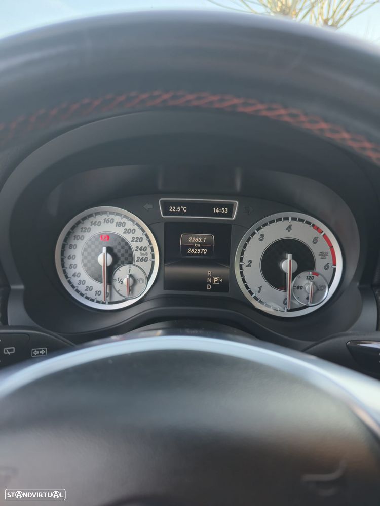 Mercedes-Benz A 180 CDI 7G-DCT AMG Line - 7