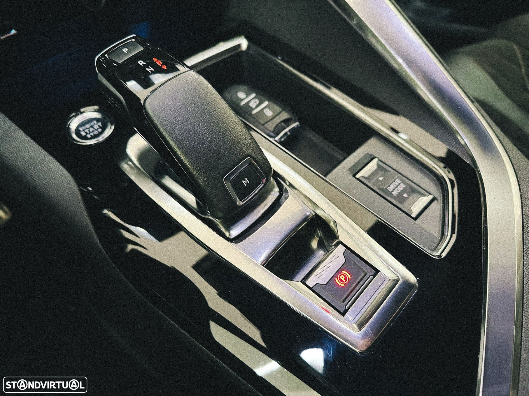 Peugeot 3008 1.5 BlueHDi GT EAT8 - 12