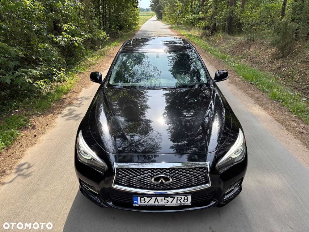 Infiniti Q50 - 2