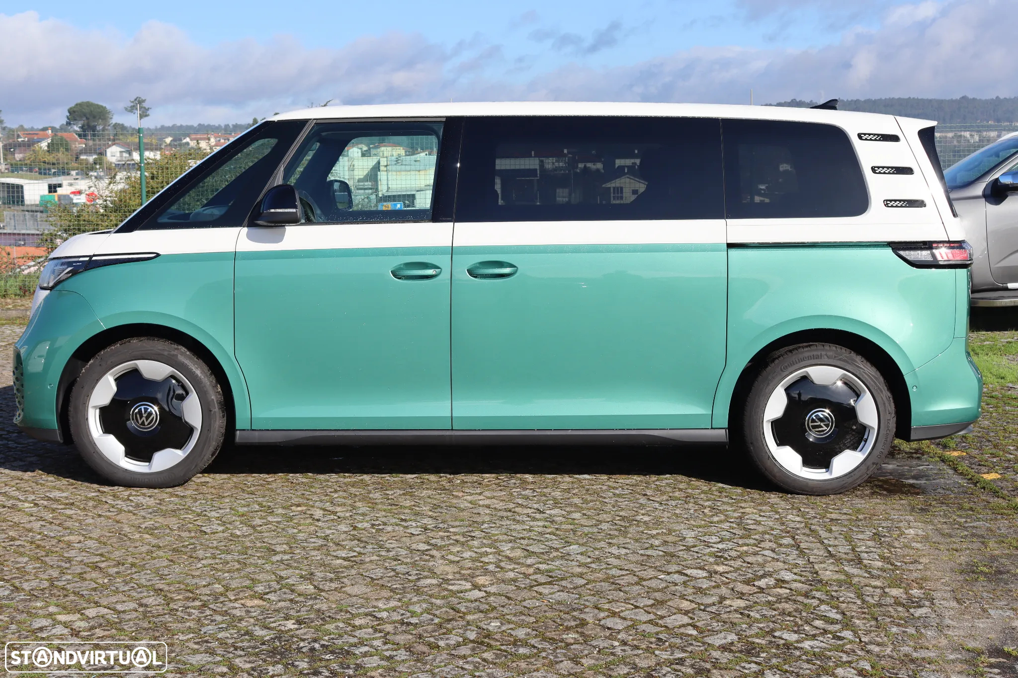 VW ID.Buzz 91 kWh Pro - 3