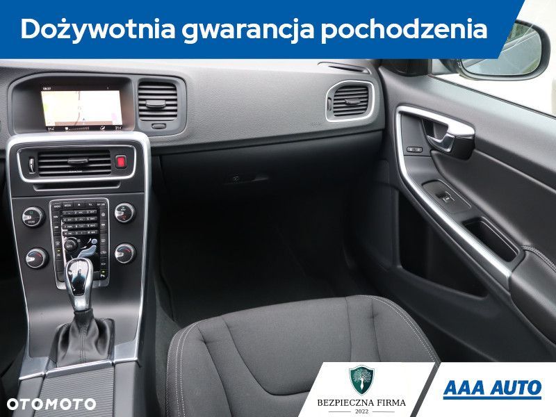 Volvo V60 - 10