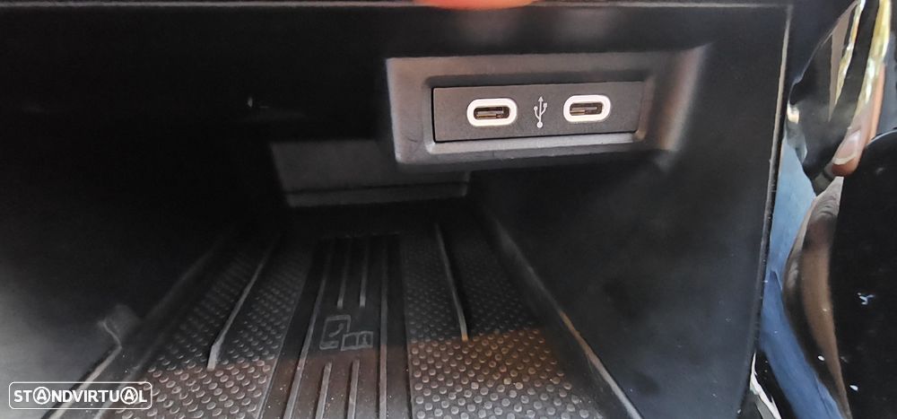 VW T-Cross 1.0 TSI Urban - 28