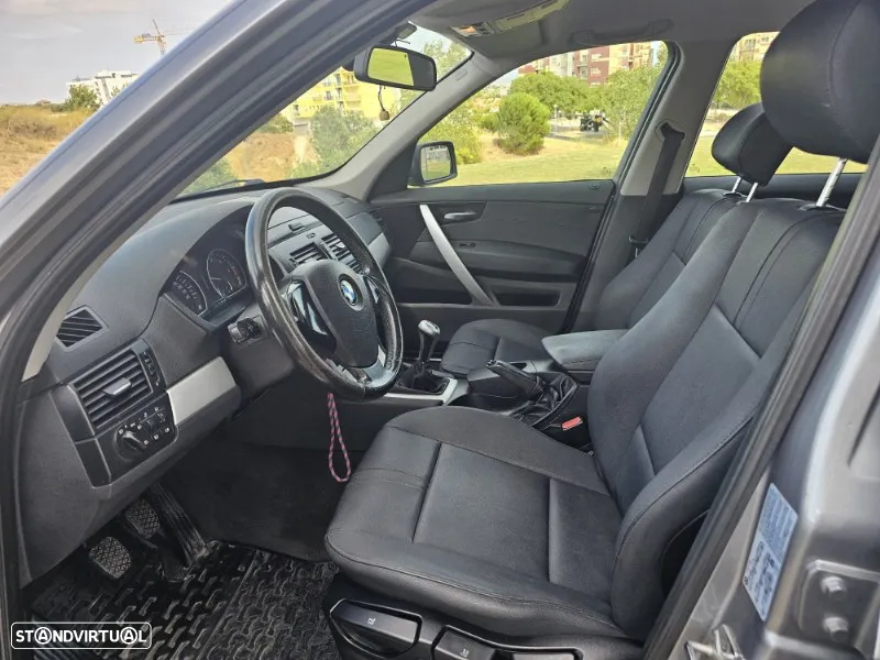 BMW X3 2.0 d - 17