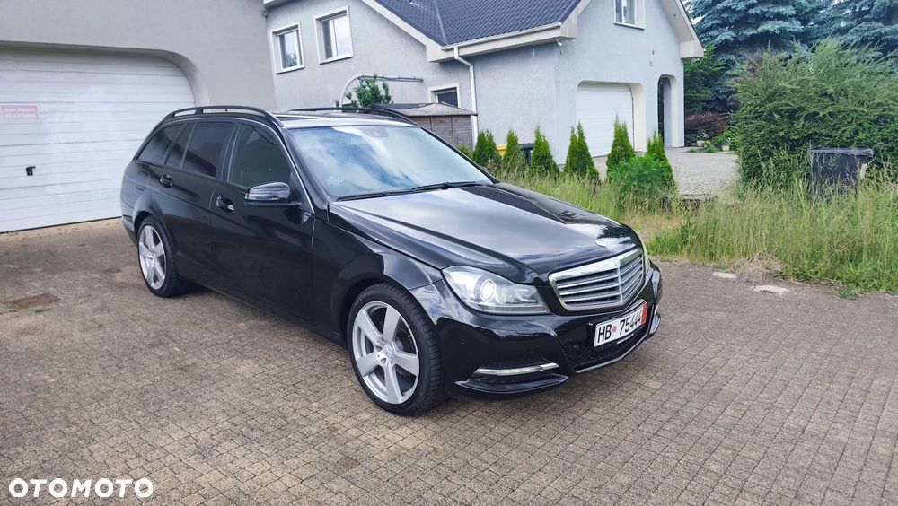 Mercedes-Benz Klasa C 220 CDI DPF Automatik Avantgarde - 36