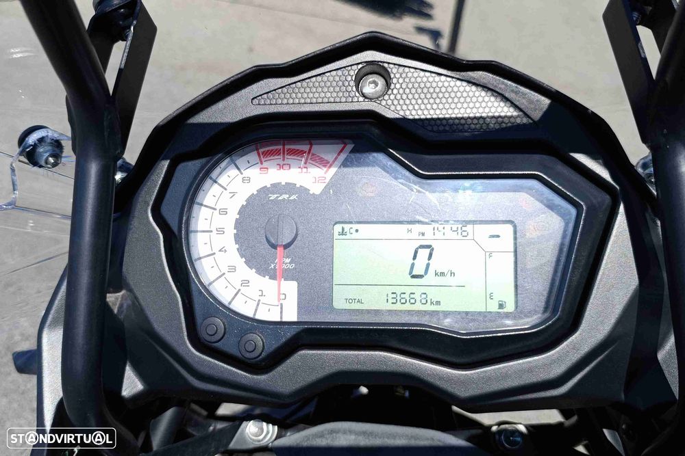 Benelli TRK 502 - 9