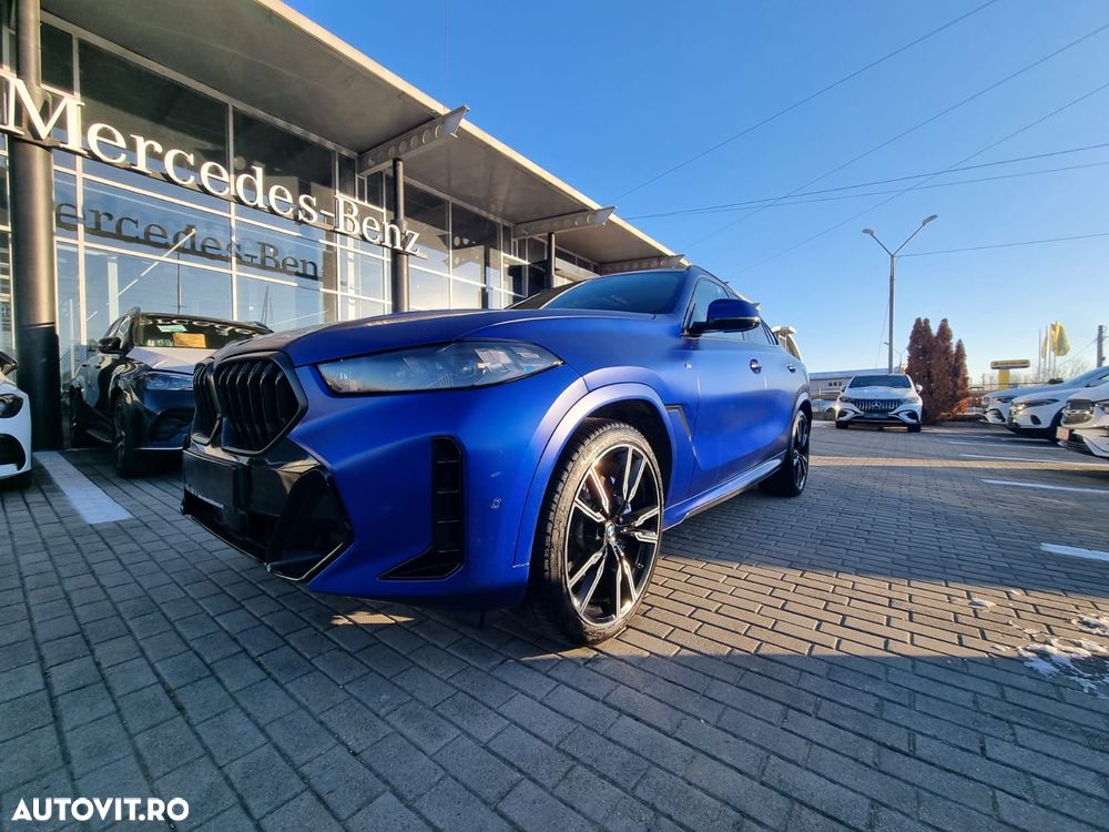 BMW X6 xDrive40i AT MHEV - 11