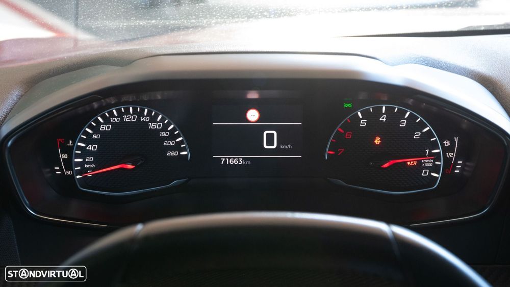 Peugeot 208 1.5 BlueHDi Active Pack — fotografia 7