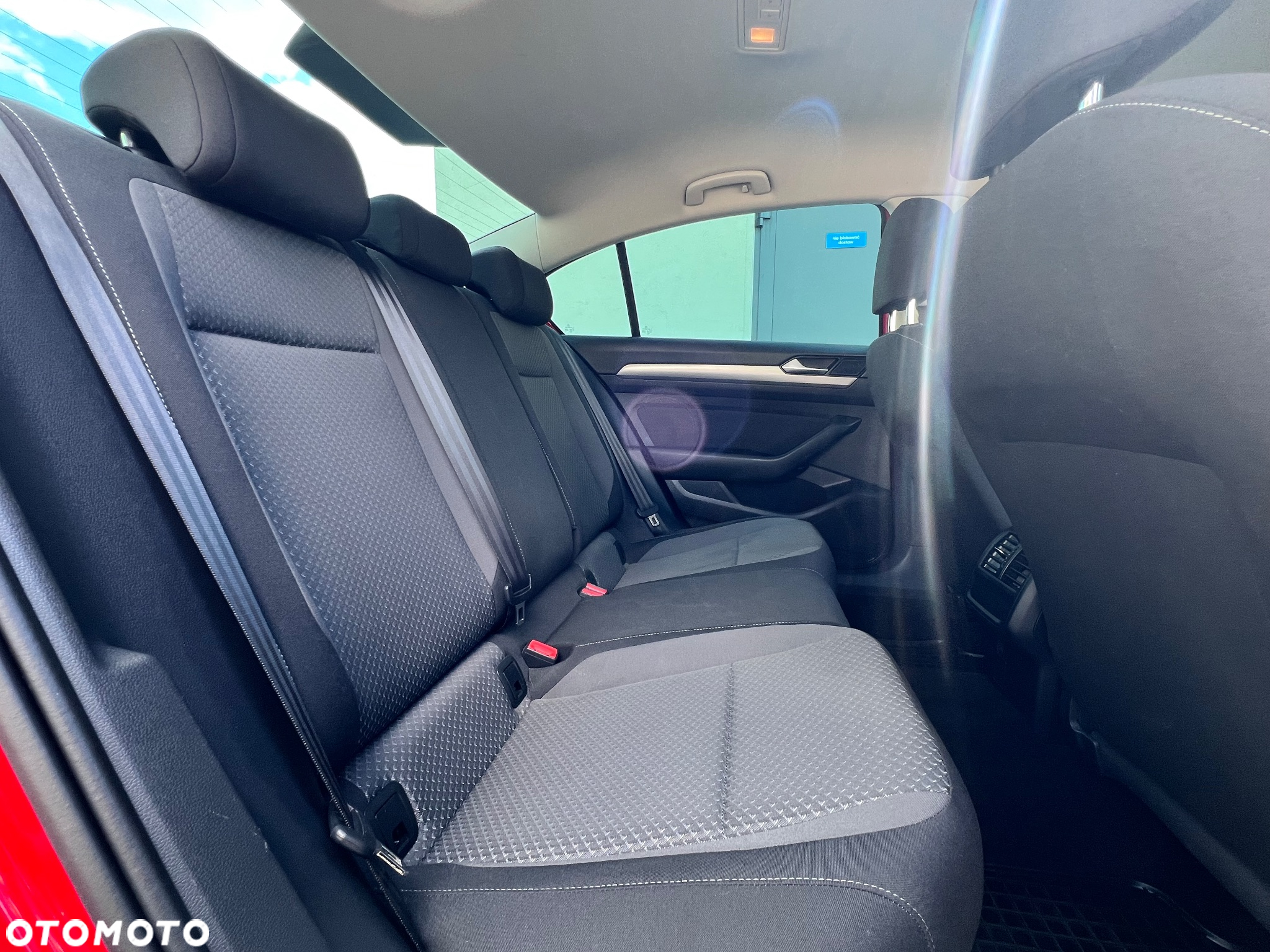 Volkswagen Passat 1.5 TSI EVO Essence DSG - 20