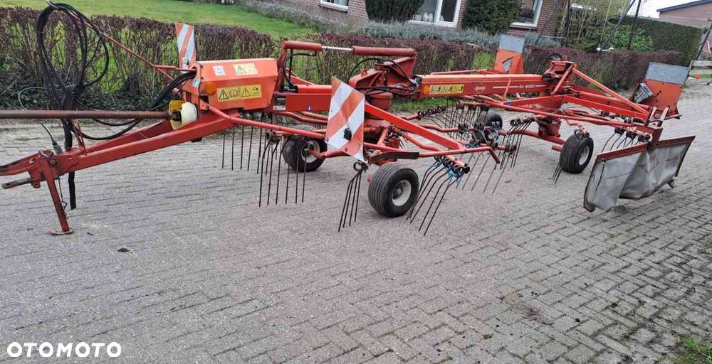 Lely Lotus 460 .Krone. Claas. Pottinger. Kuhn - 1