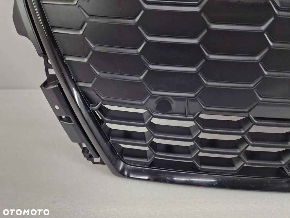 AUDI A3 8Y0 S-LINE 20- ATRAPA / GRILL PRZEDNI PRZÓD BEZ PDC , CZARNY MATOWY Z CZARNĄ RAMKĄ , NR 8Y0853651B , NR AUKCJI GL369 - 3