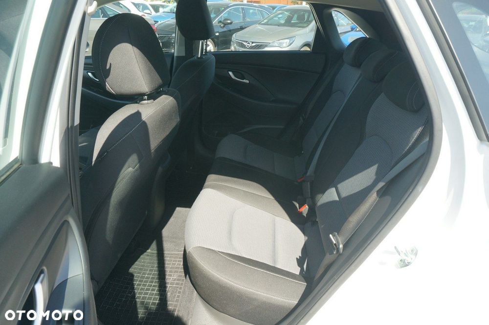 Hyundai i30 1.0 T-GDI Modern - 24