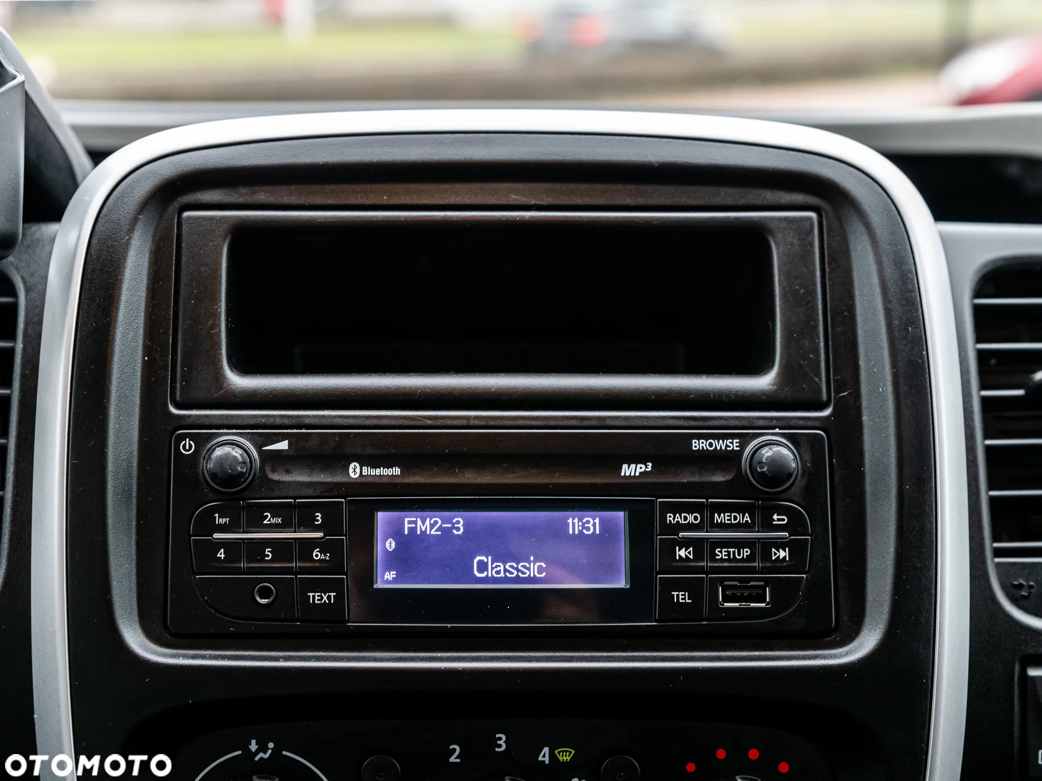 Renault Trafic - 18