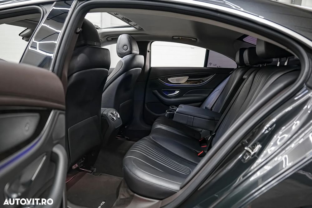 Mercedes-Benz CLS 350 d 4MATIC 9G-TRONIC AMG Line - 5
