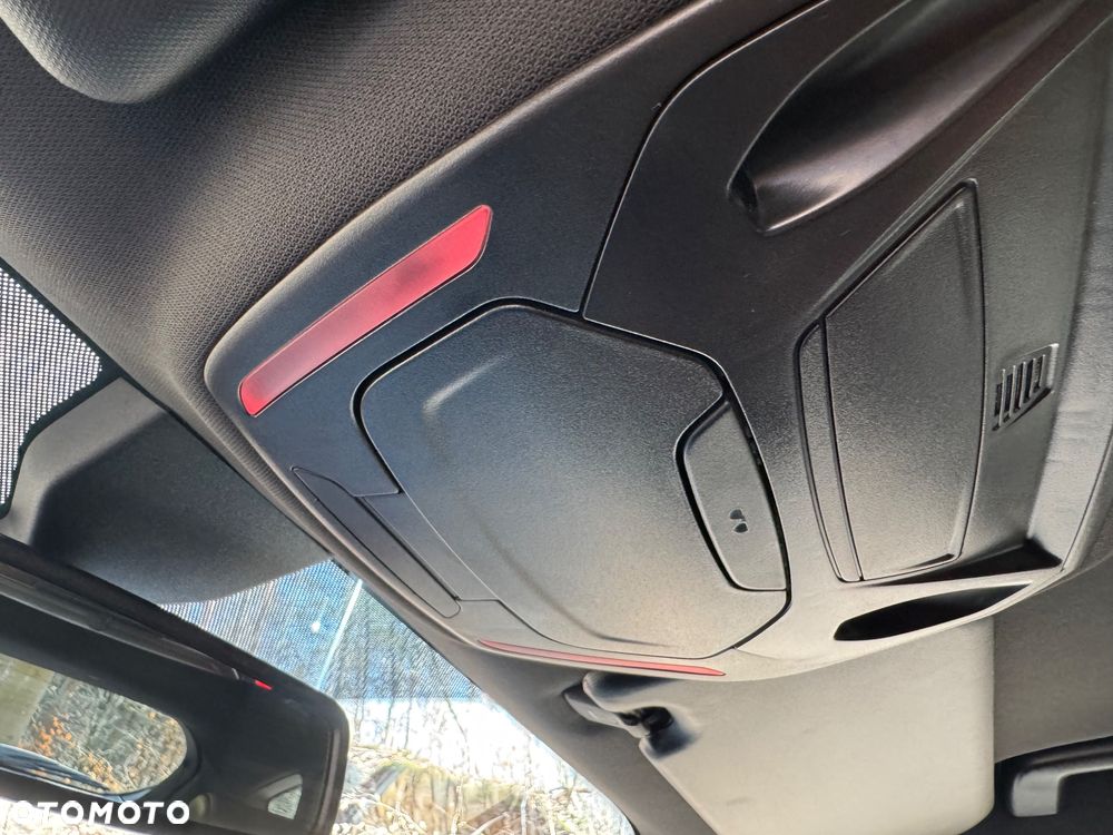 Ford Focus 2.0 EcoBoost ST mit Leder-Sport-Paket - 27