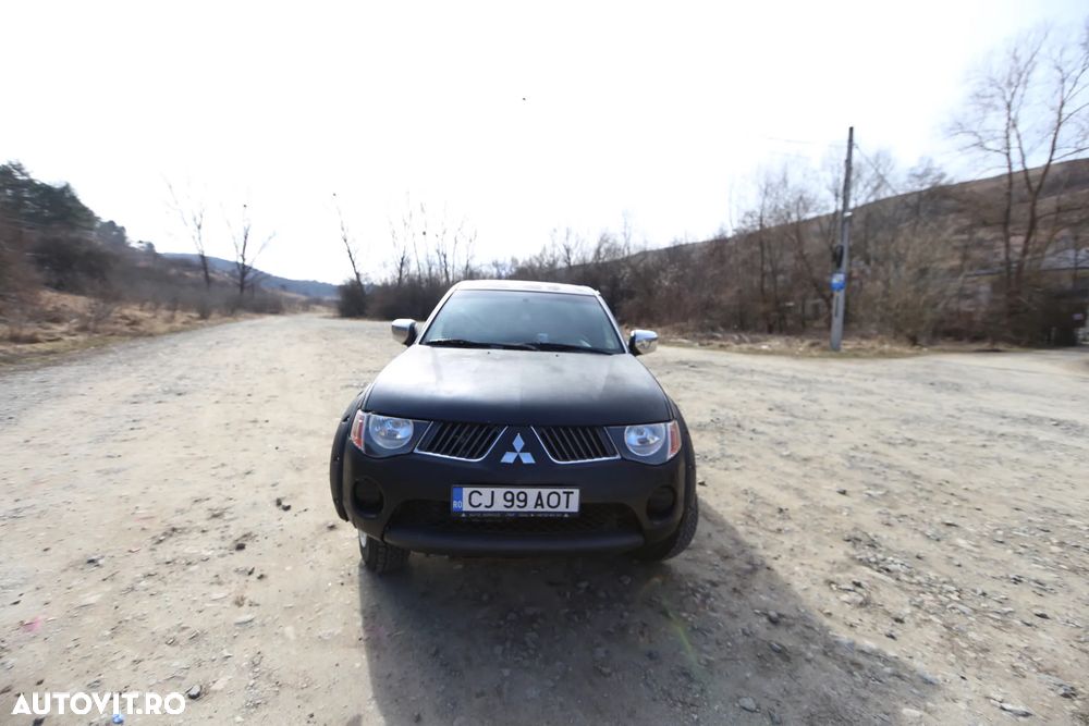 Mitsubishi L200 Pick Up 4x4 - 6