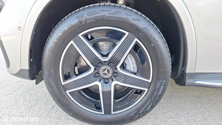 Mercedes-Benz GLC 300 e 4MATIC - 18