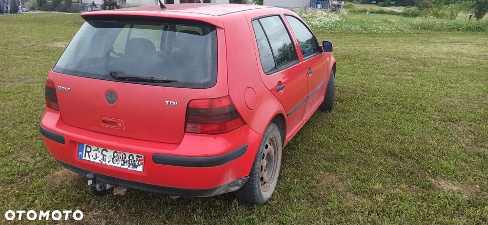 Volkswagen Golf - 3