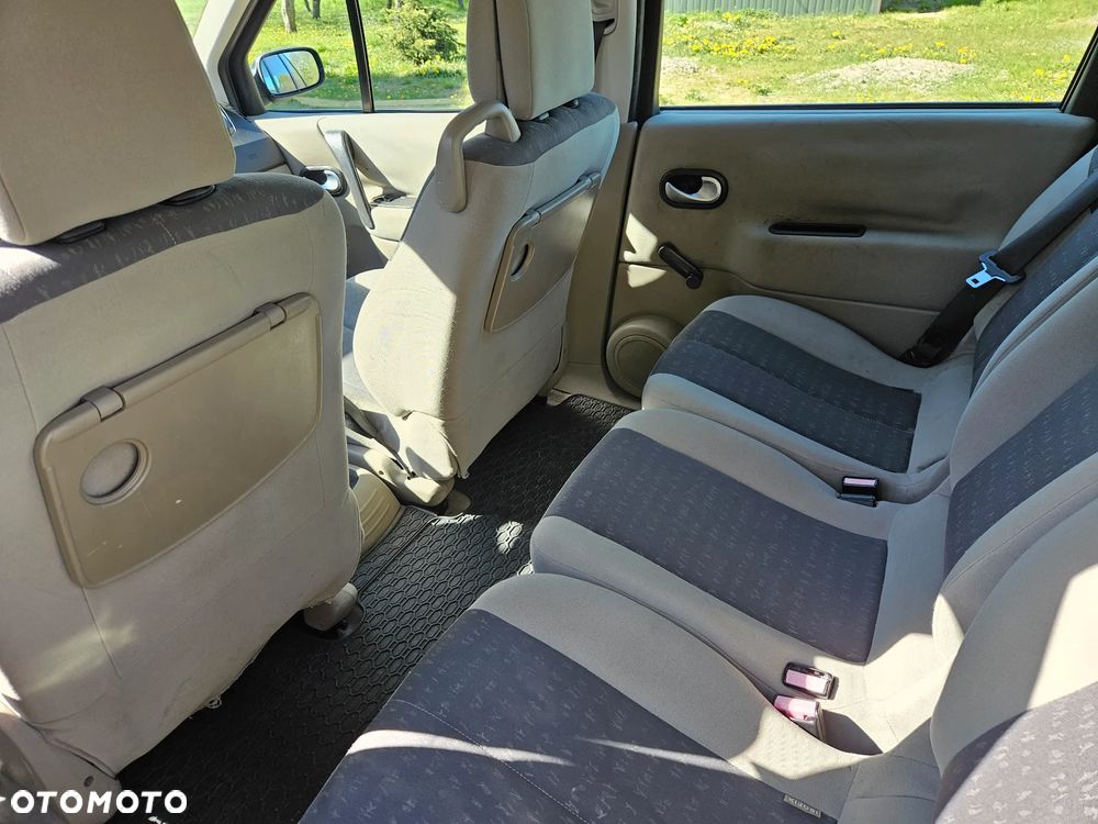 Renault Scenic 1.6 Confort Authentique - 10