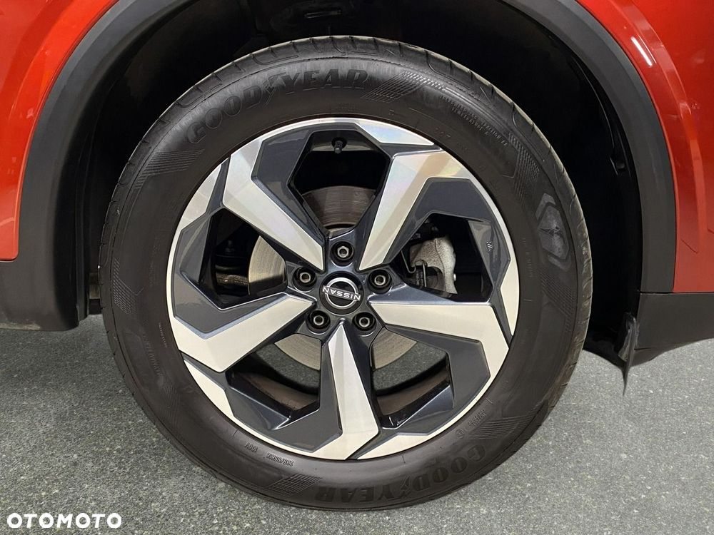 Nissan Qashqai 1.3 DIG-T N-Connecta DCT - 11