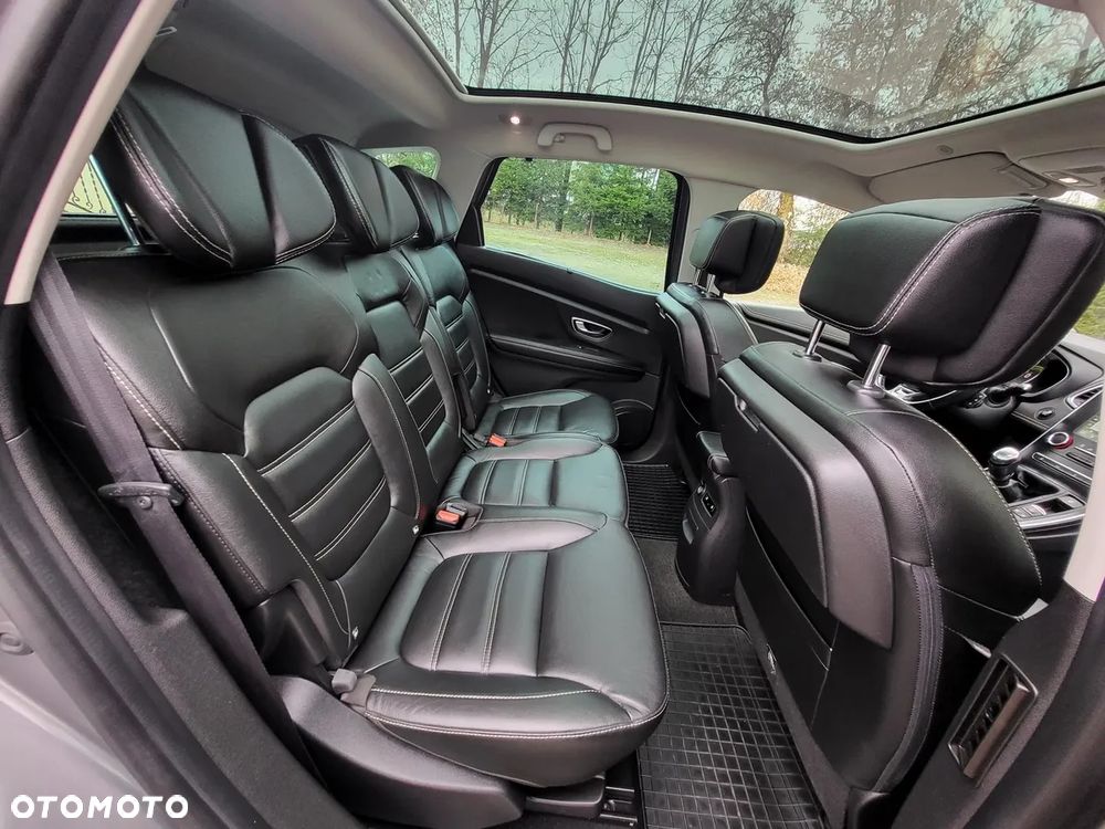 Renault Scenic 1.6 dCi Energy Bose Edition S&S - 14