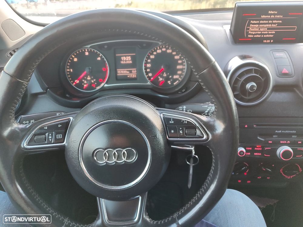 Audi A1 1.6 TDI S-line - 19