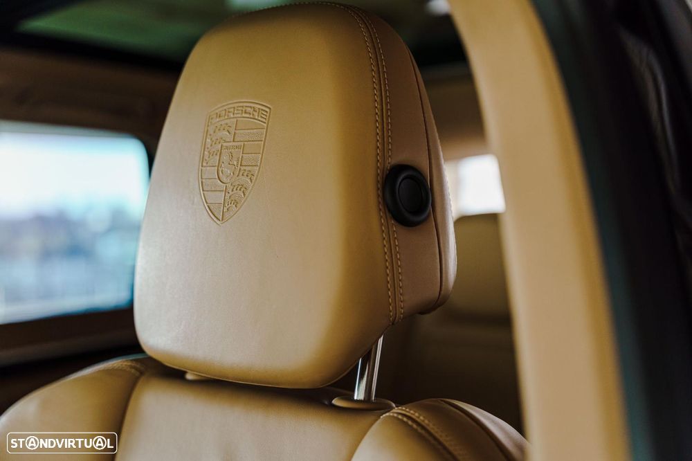 Porsche Cayenne S - 5