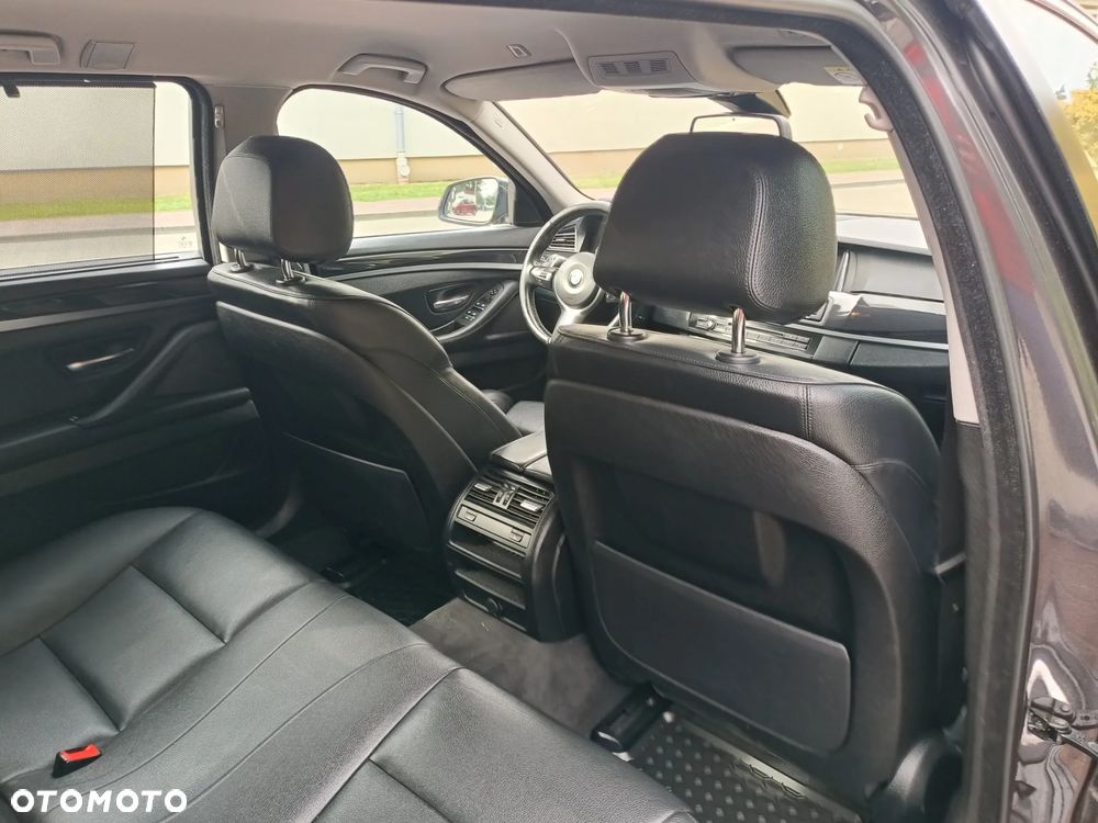 BMW Seria 5 530d - 15
