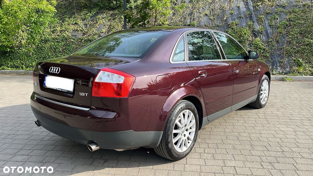 Audi A4 Limousine 1.8T - 9
