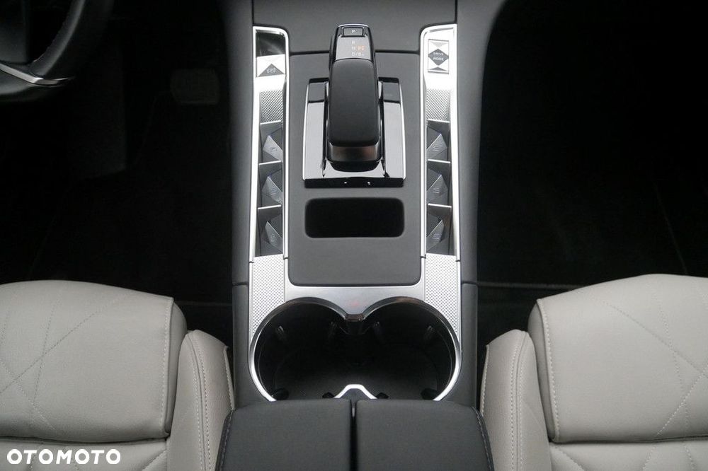 DS Automobiles DS 7 - 11