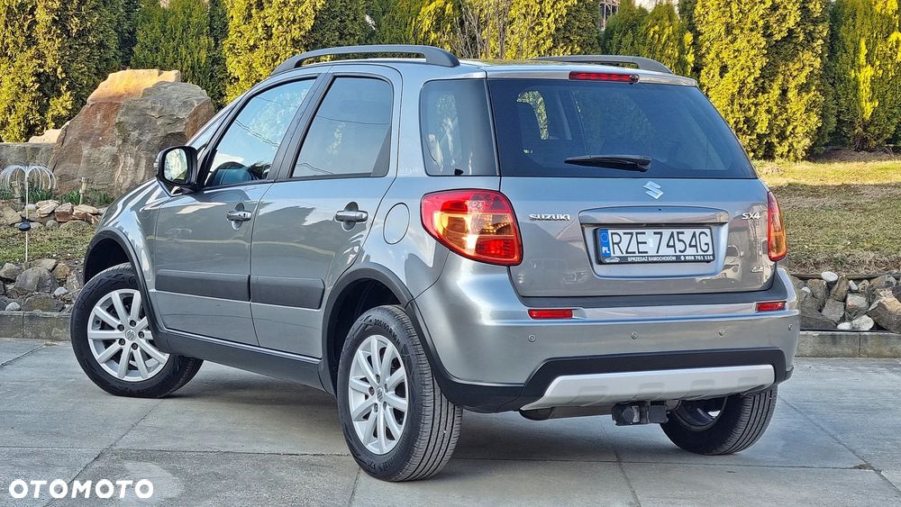 Suzuki SX4 1.6 VVT 4x4 Style - 5